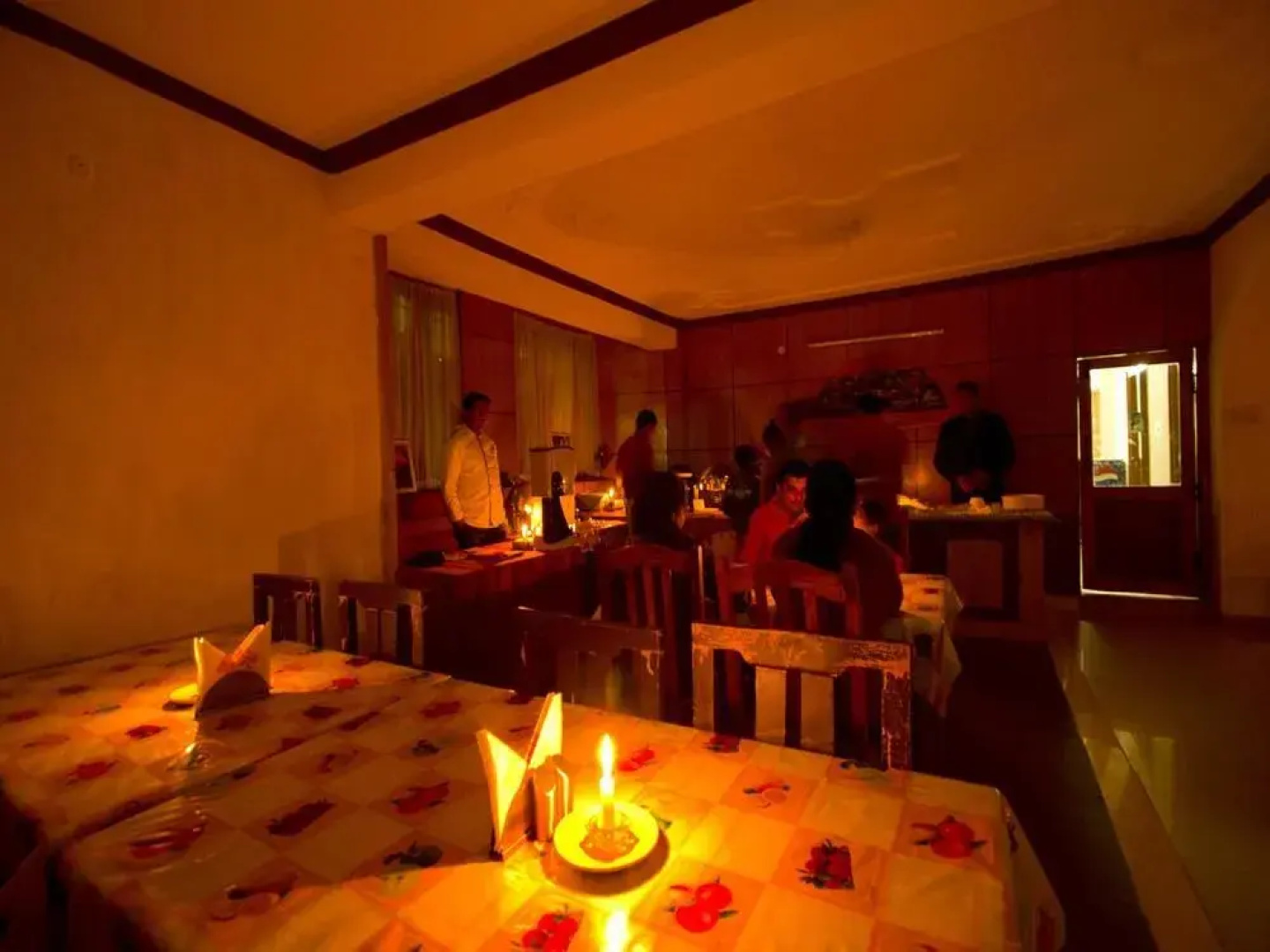OYO Rooms Model Town