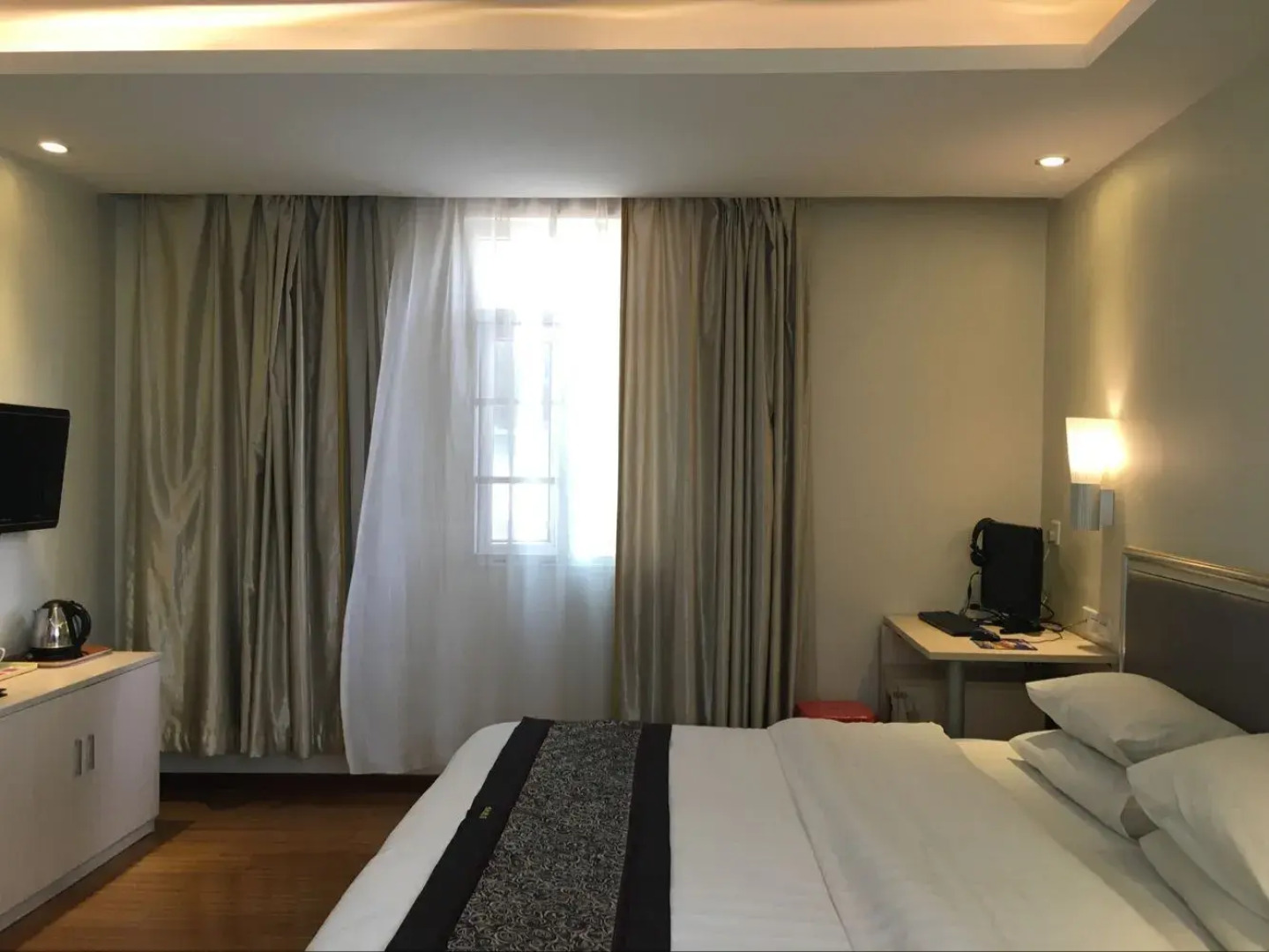 Guangzhou Minghong Hotel -Xiwan