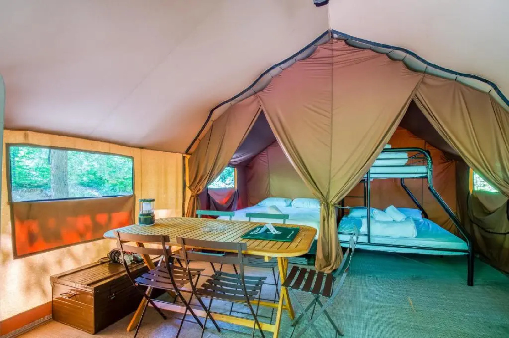 Huttopia White Mountains