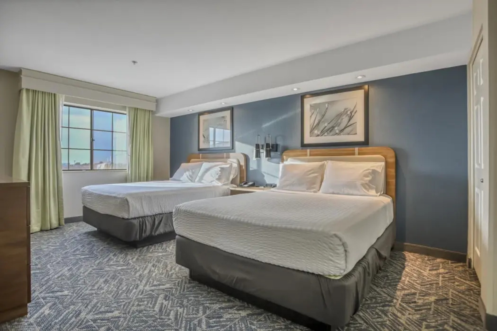 Best Western Hesperia-Victorville Suites