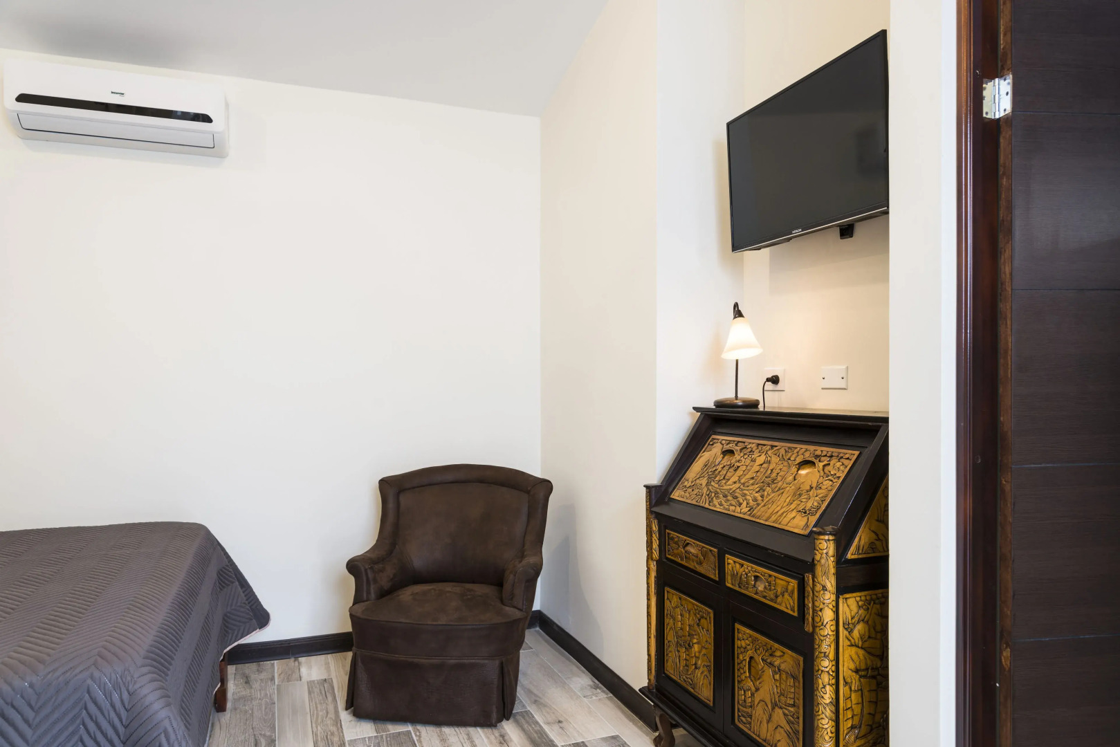 Airport Costa Rica B&B