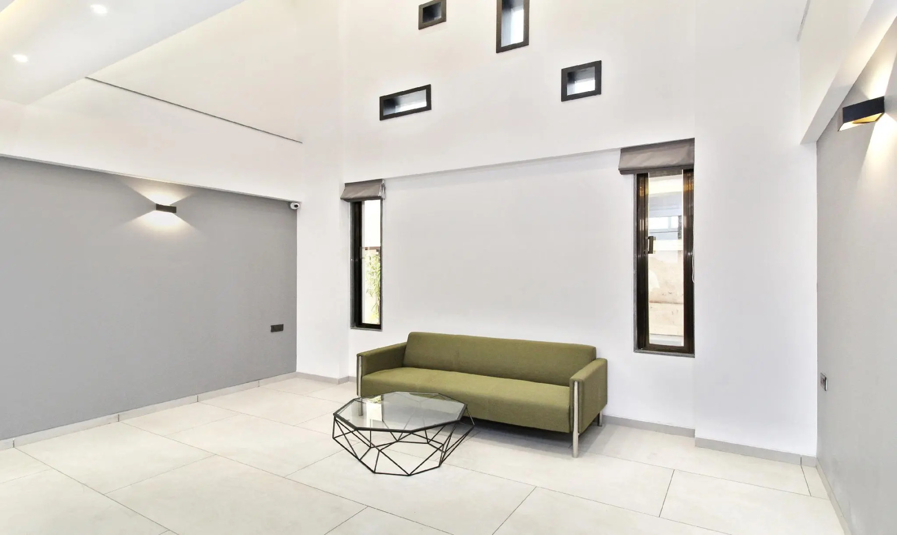 Treebo City Inn, Satara