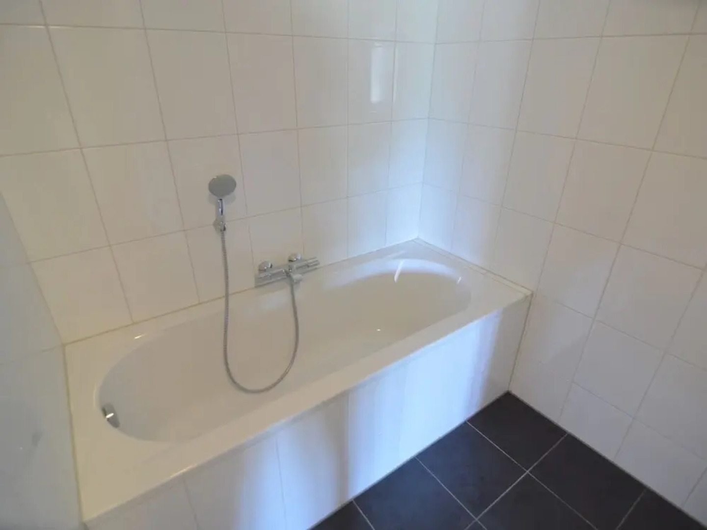 Pretty Farmhouse in Haaksbergen near Forest