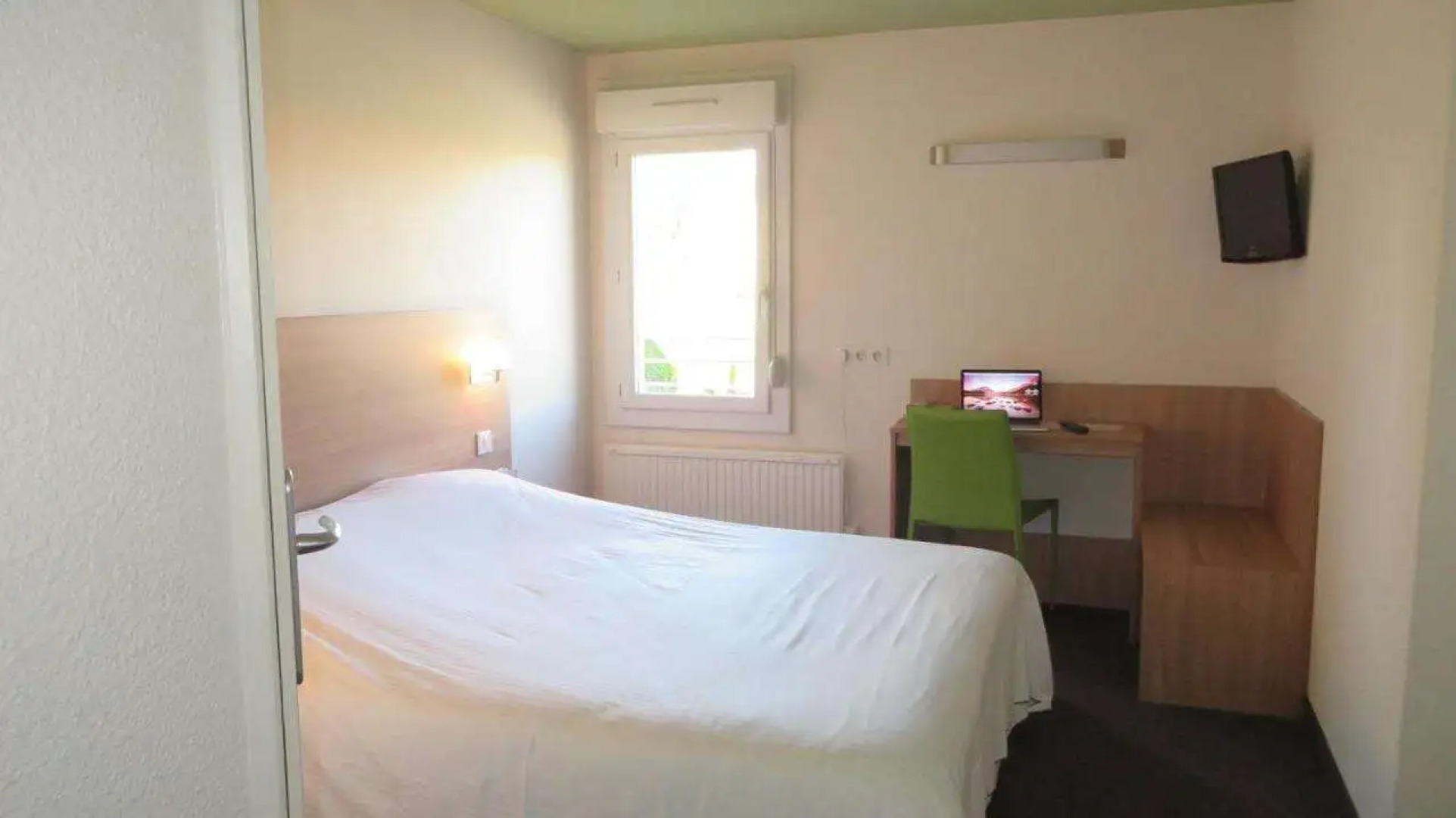 Brit Hotel Rouen Sud / Val De Reuil