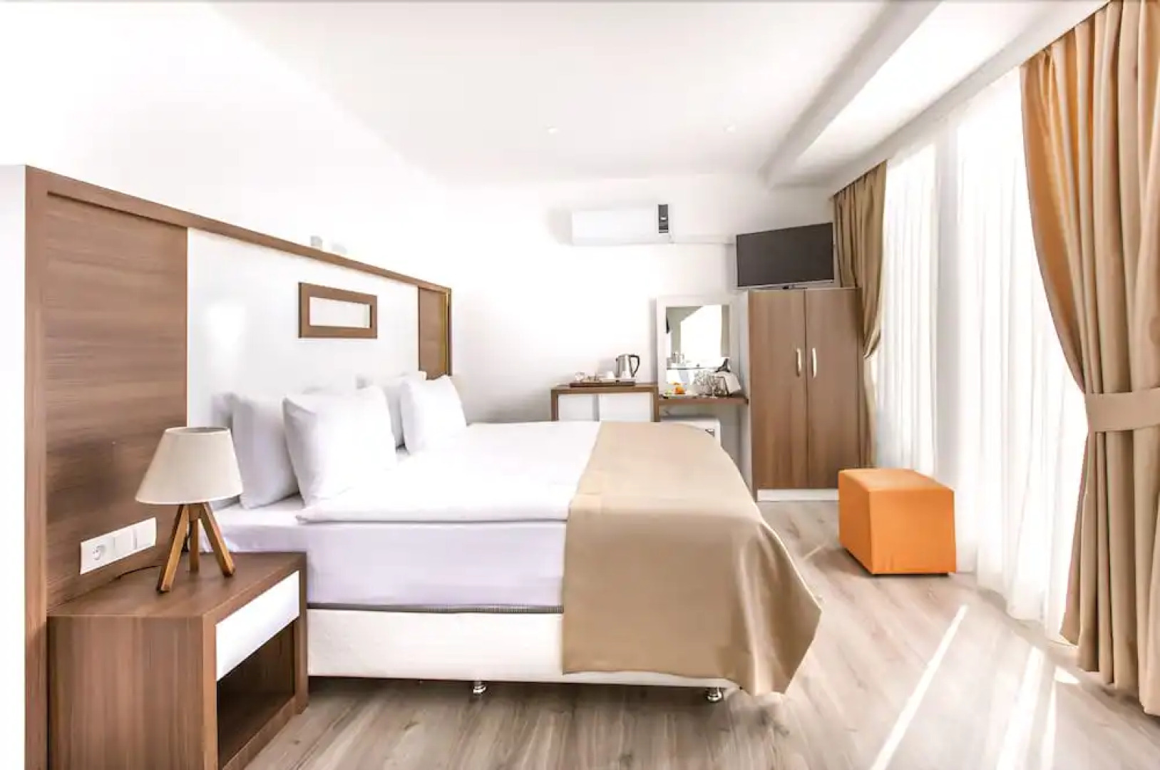 Demir Suit Hotel