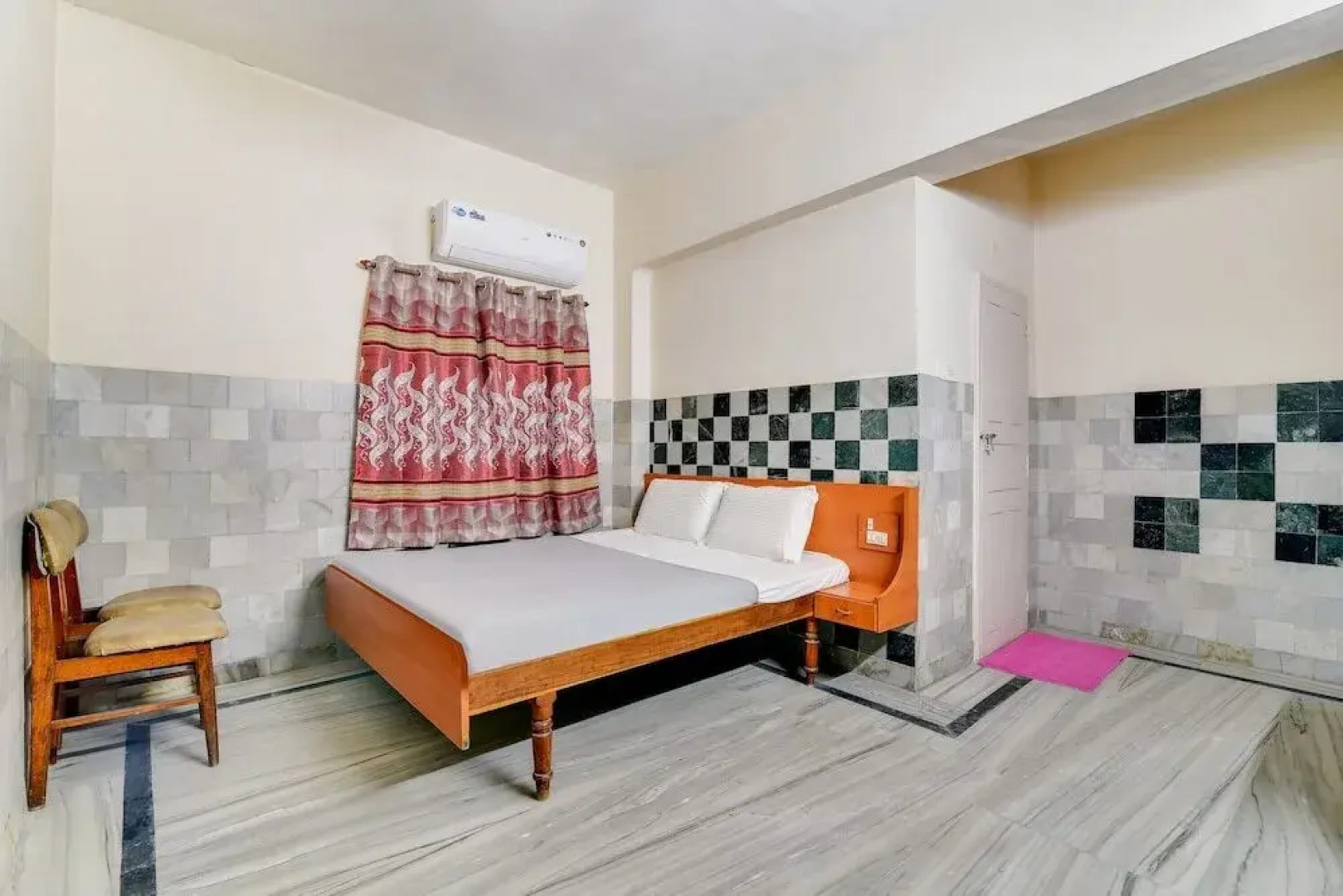 Hotel Ganesh by OYO Rooms