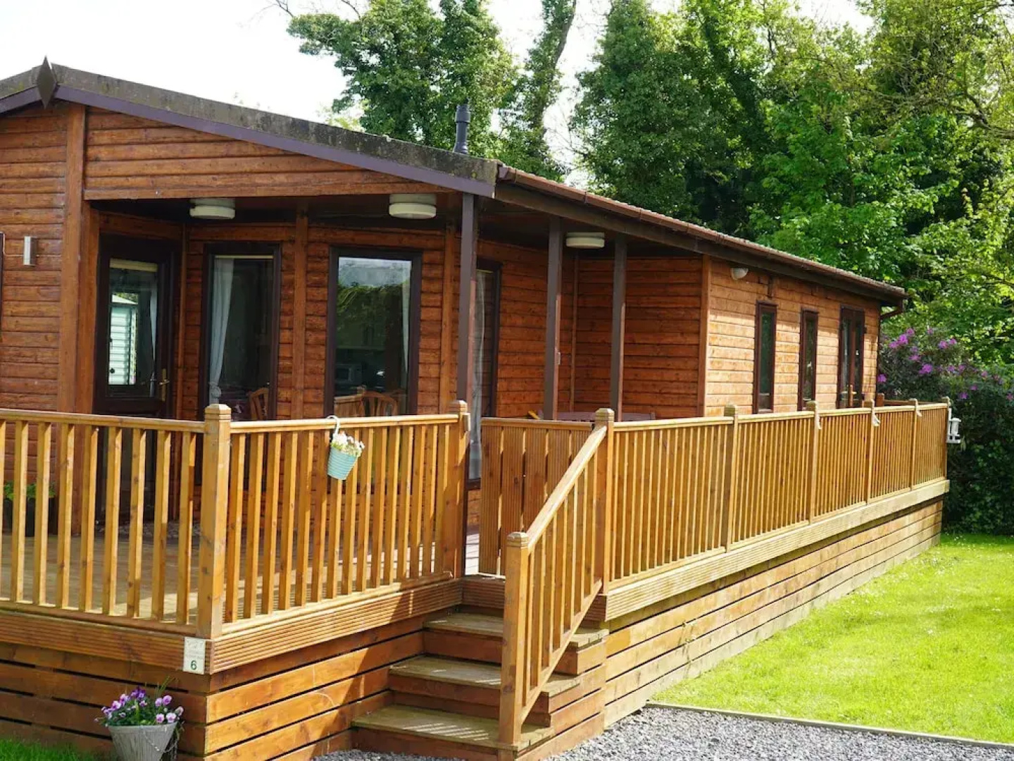 Roe Deer Lodge