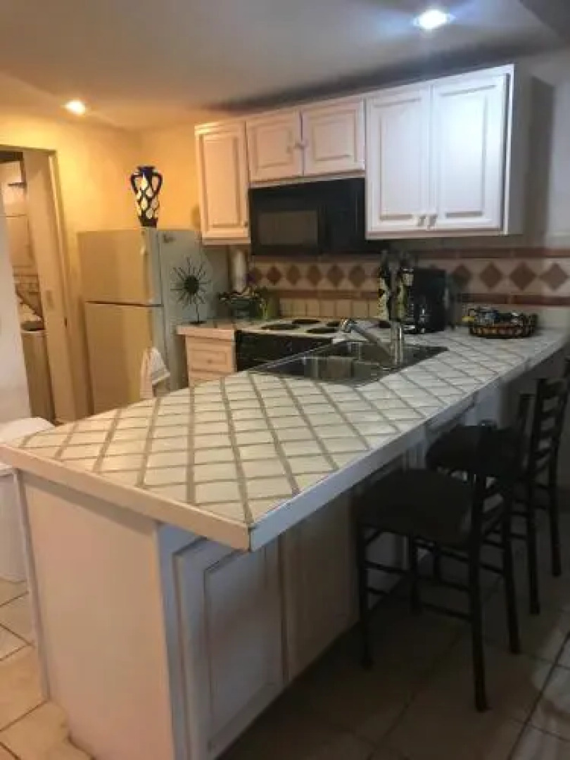 Sea-esta Condo On The Beach