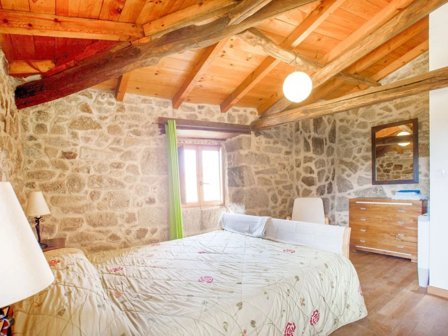 Comfortable and Cozy Country House in a Charming Setting