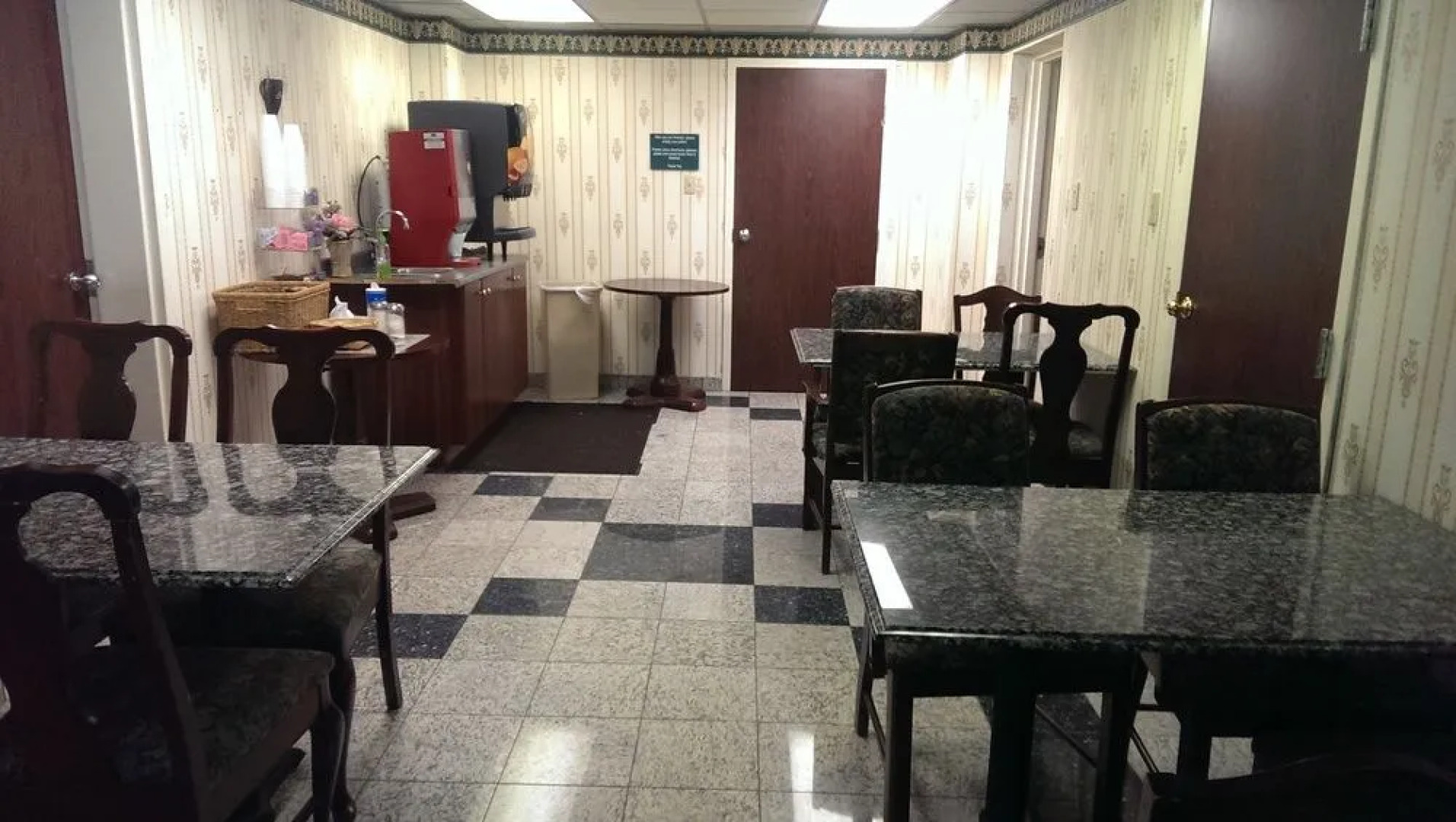 Days Inn Niantic Near Casinos