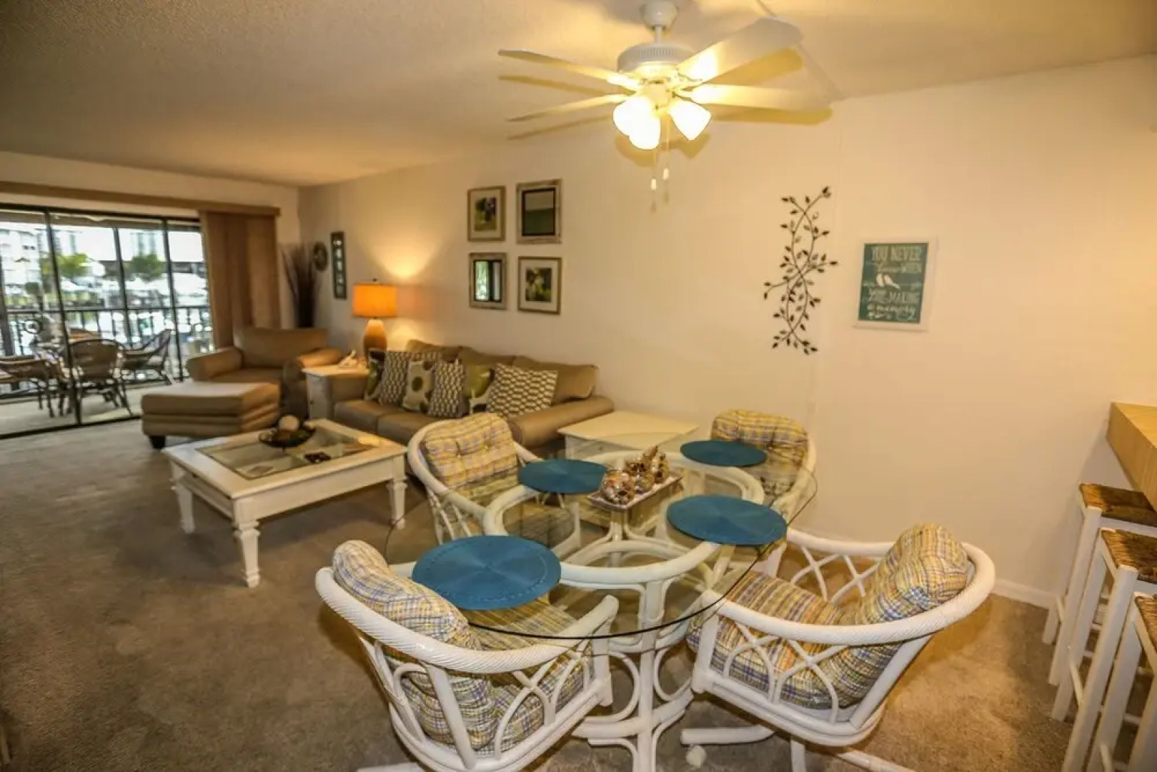 Estero Yacht & Racquet 322