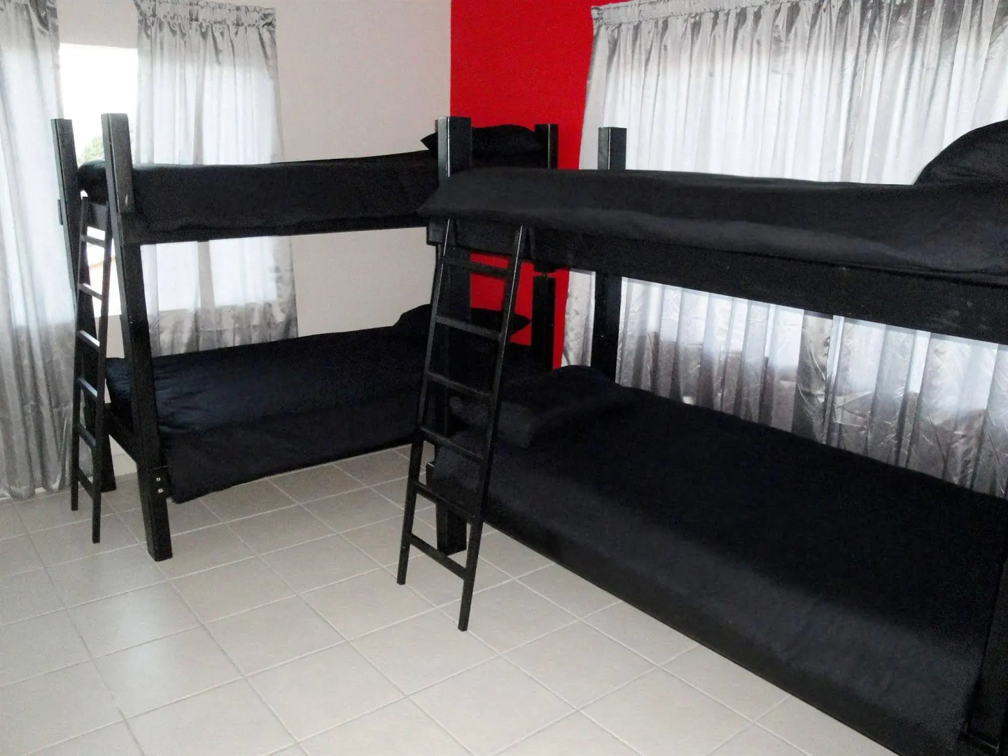 Hard Rock Backpackers