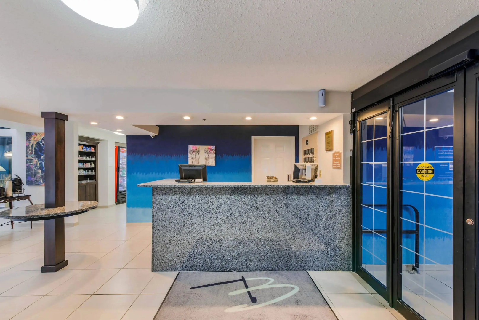 The Blu Hotel Blue Ash Cincinnati, an Ascend Collection Hotel