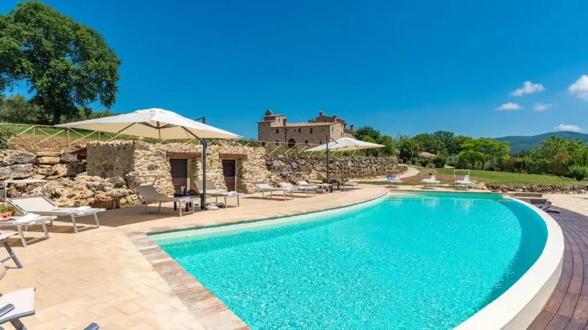 SANTA ILLUMINATA 20, Emma Villas