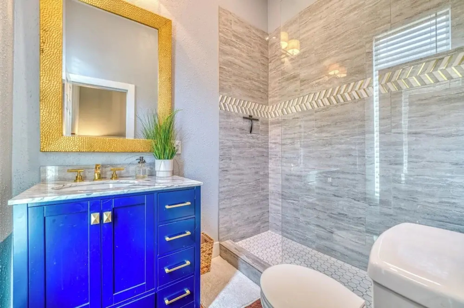 Walk to Dtwn: Colorful Cañon City Home w/ Grill!