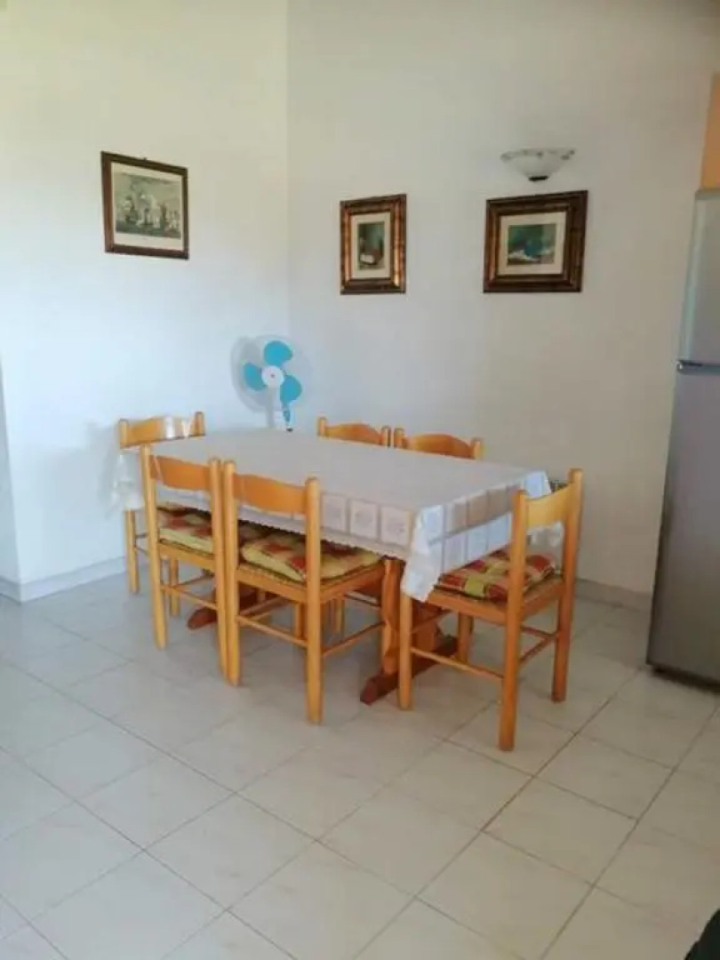 VILLA 2 à 6 pers - 2 chambres - piscine tennis (résidence), plage 300 m