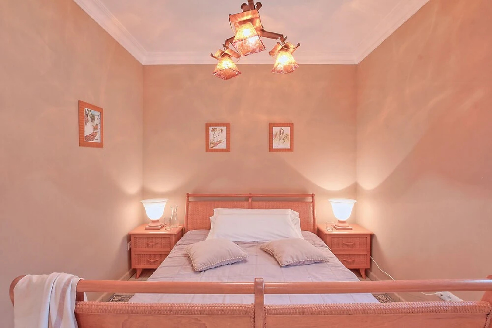 Gorgeous private villa for 10 in Moraira