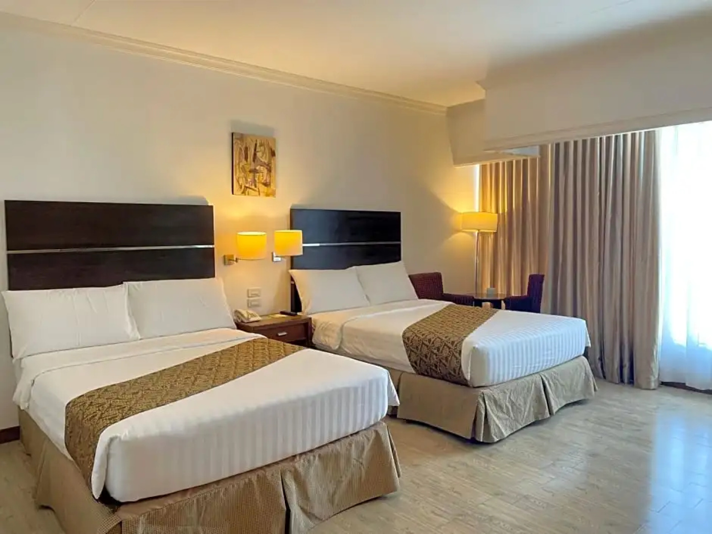 Days Hotel by Wyndham Iloilo