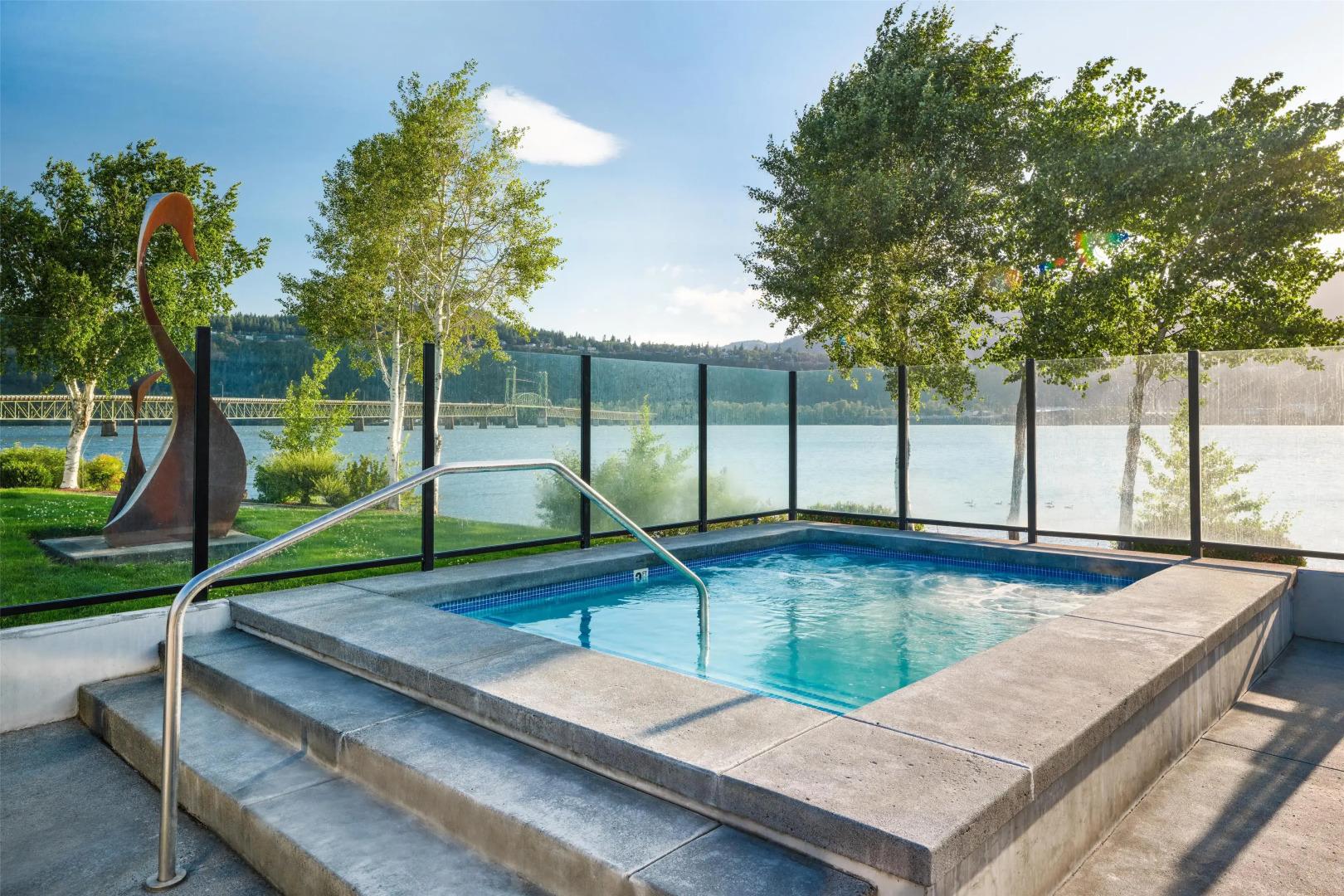 Best Western Plus Hood River Inn