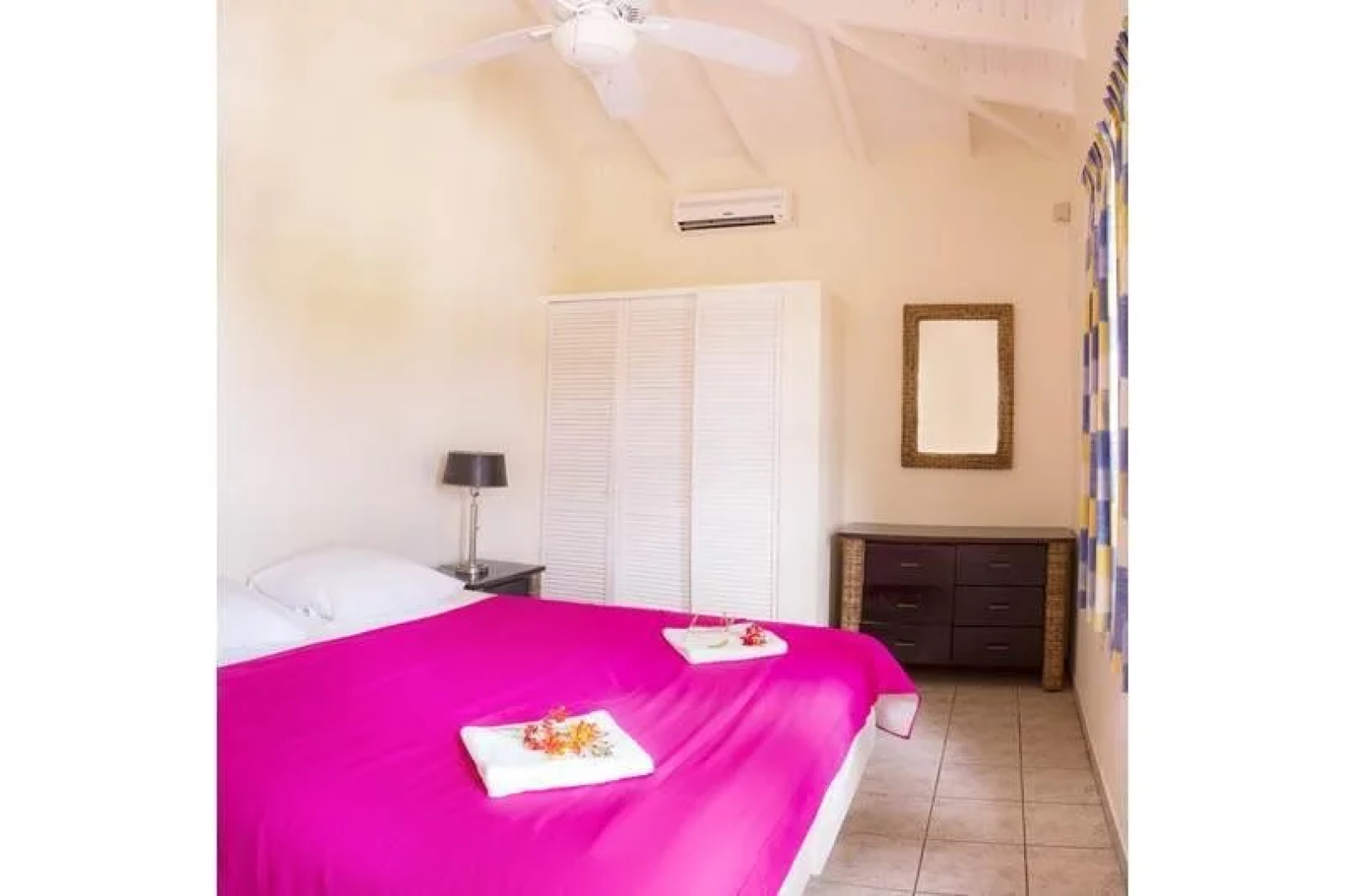 Bonaire Luxury Suites by VRHost