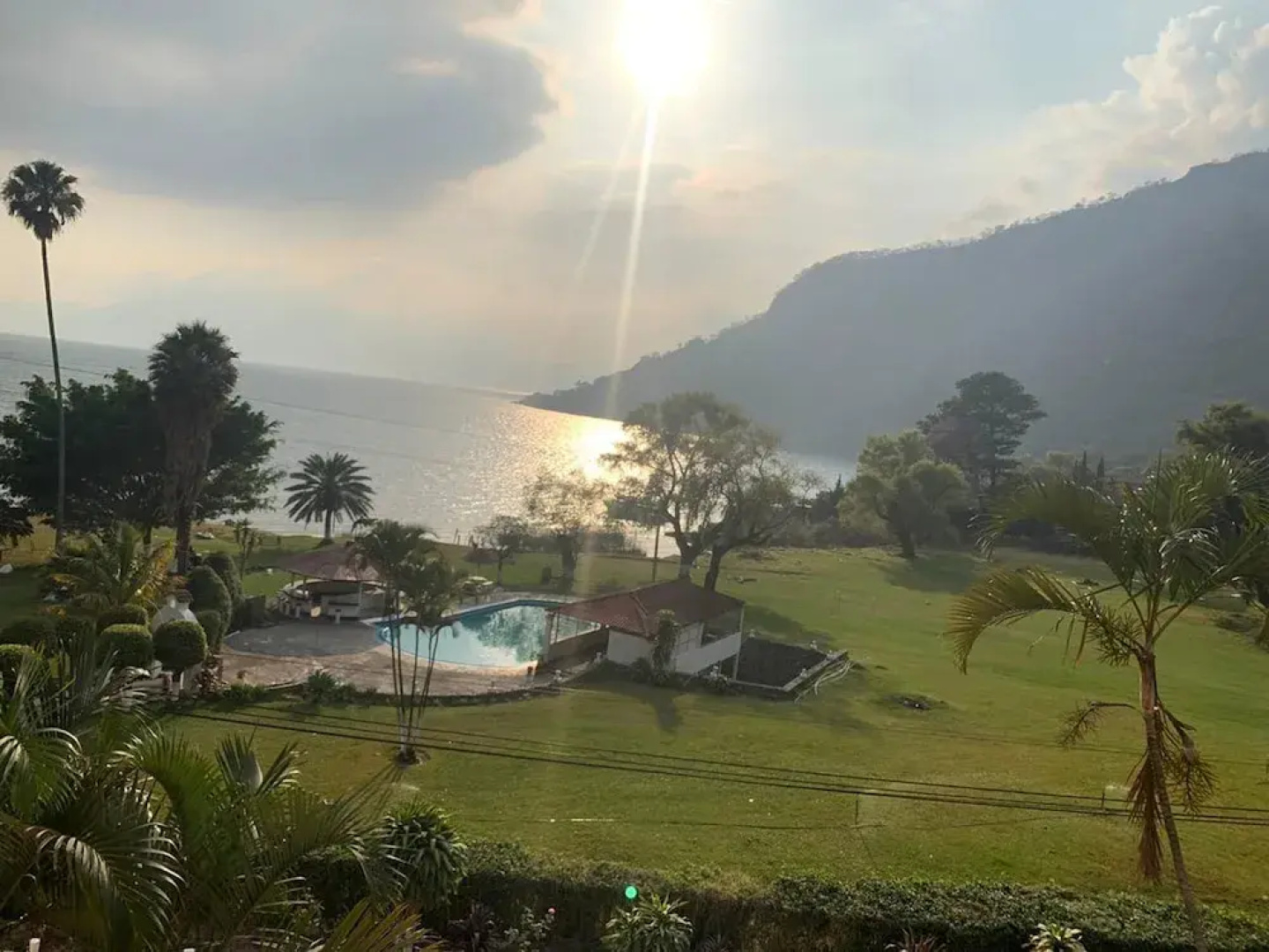 Hotel Bahia Atitlan