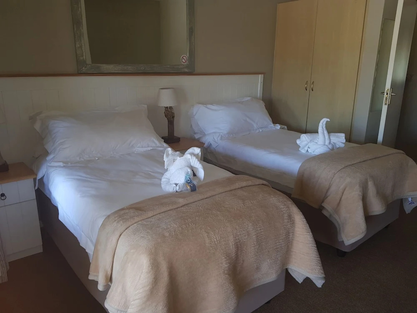 Pili Pili Beach Cabanas