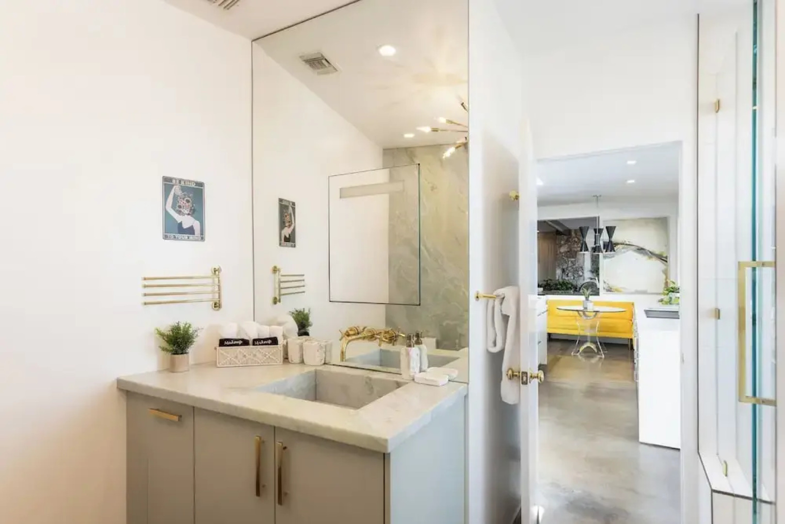 Casa Veronica by Oraklus