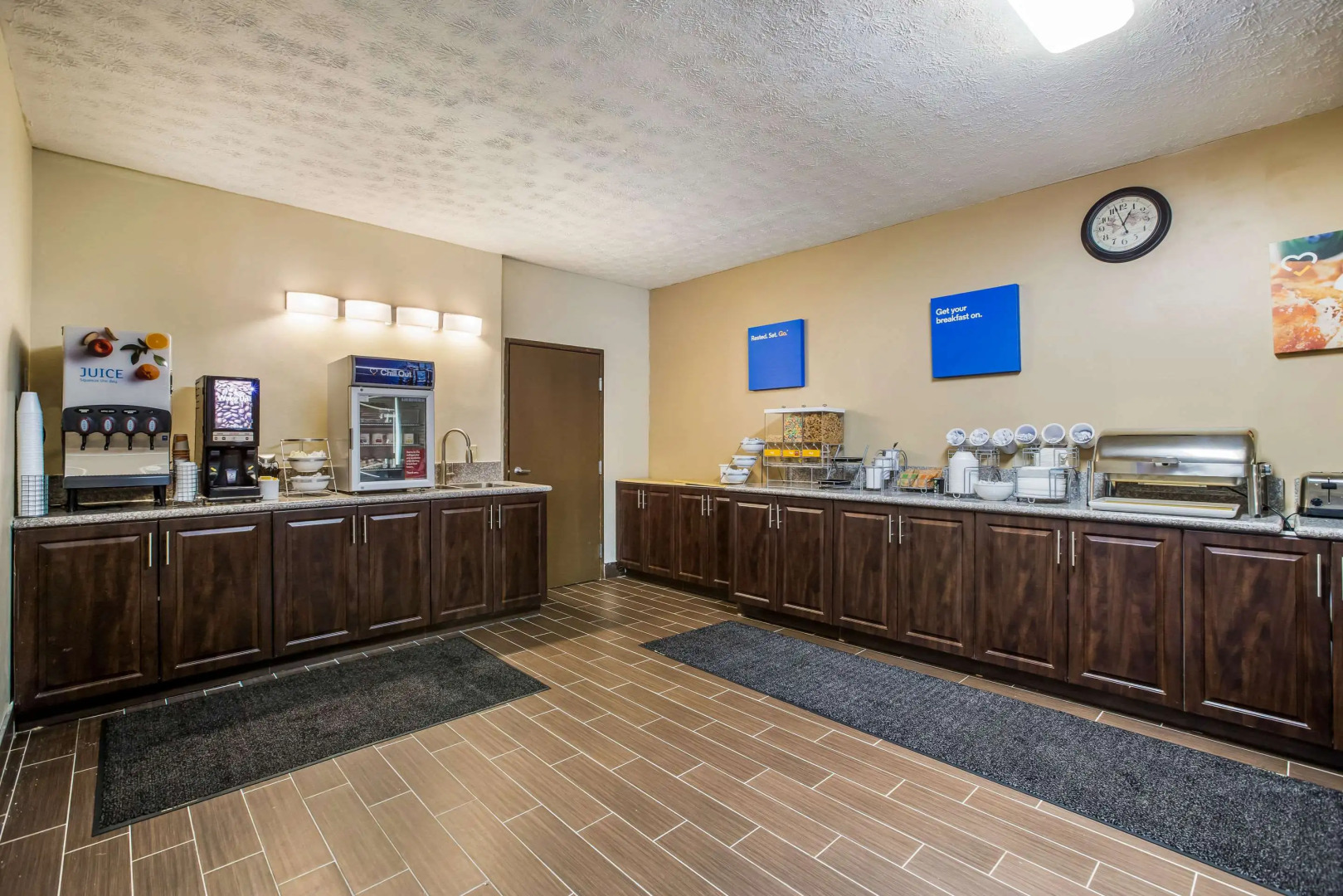 Comfort Inn & Suites Fairborn near Wright Patterson AFB
