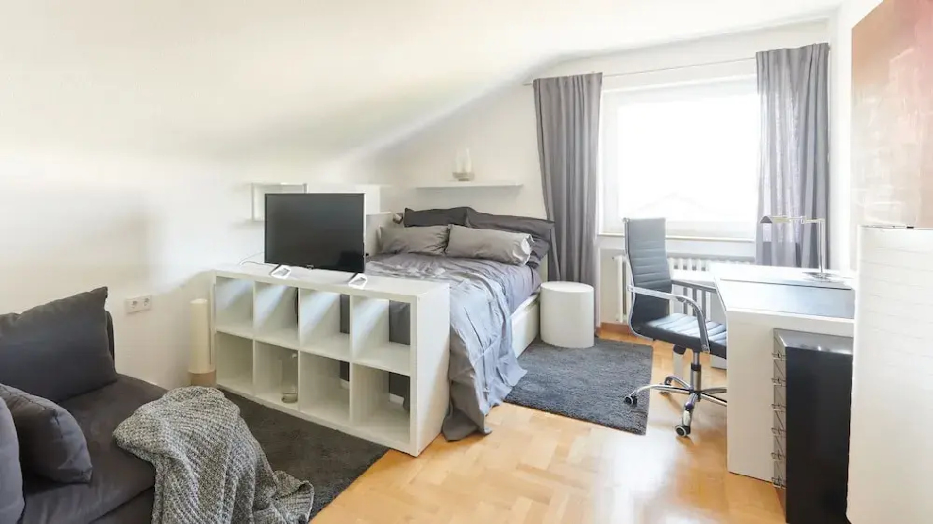 criston apartments - quiet family residence H