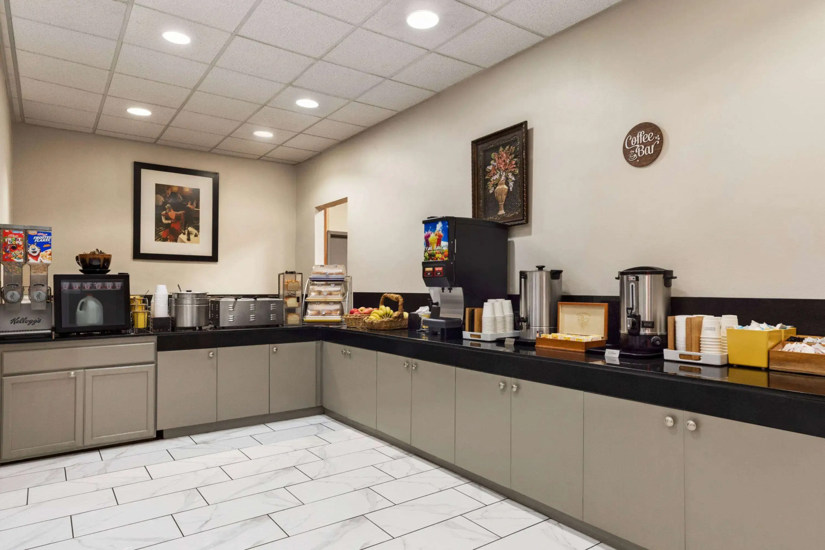 Days Hotel by Wyndham Allentown Airport / Lehigh Valley