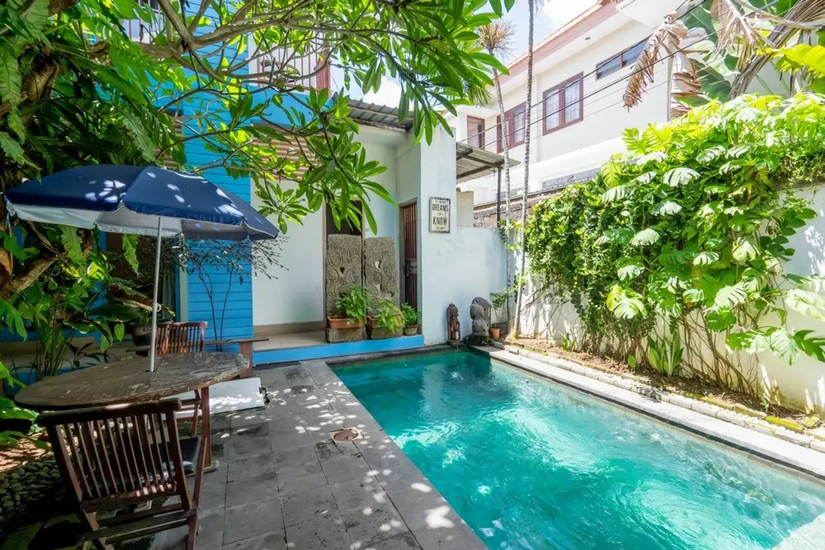 RedDoorz near Pantai Sanur Bali