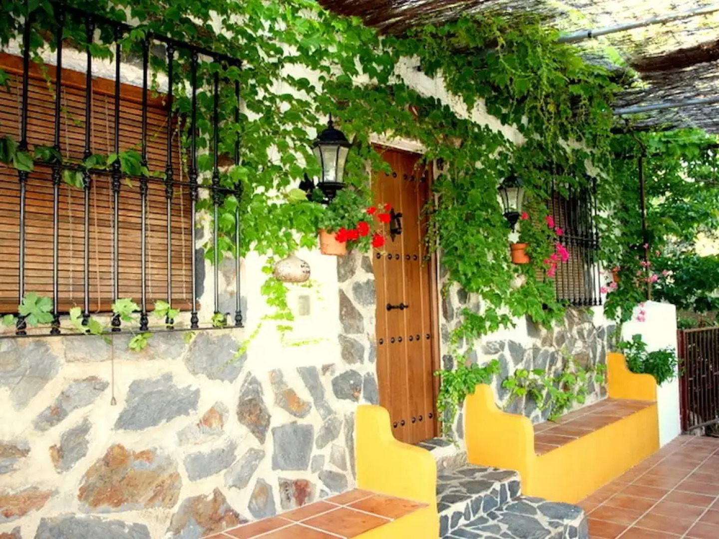 Charming Cottage in Loja with Private Pool