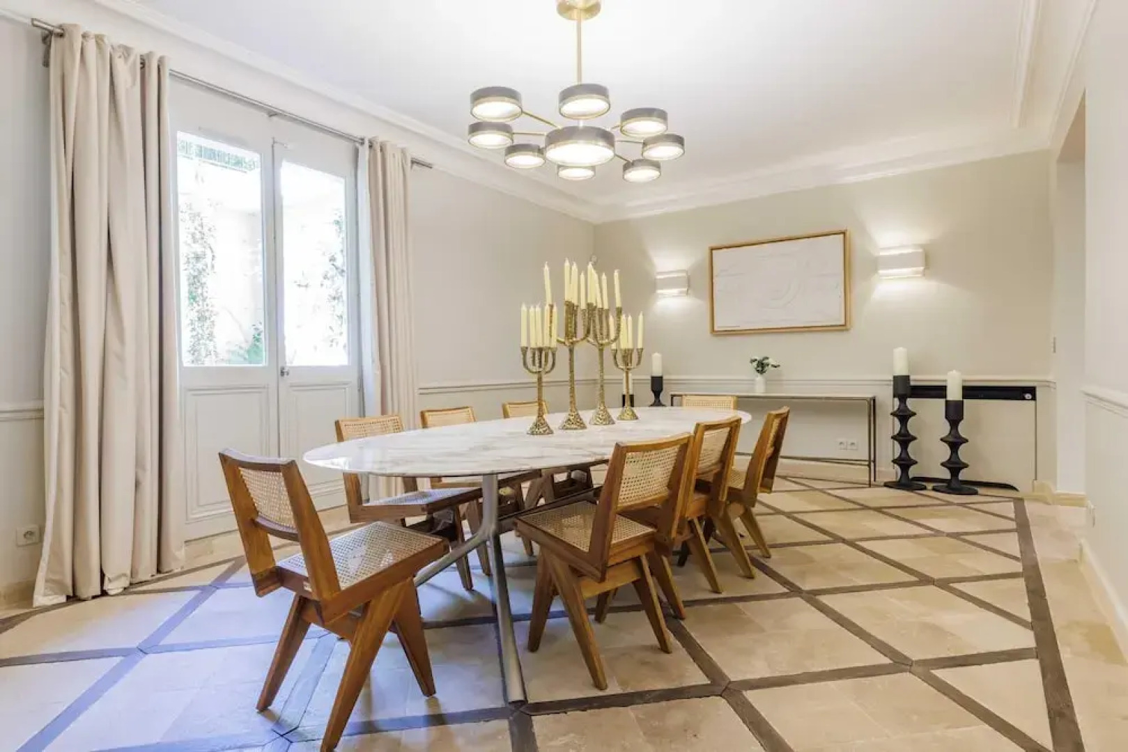 Luxury Mansion With Garden in Heart of Neuilly