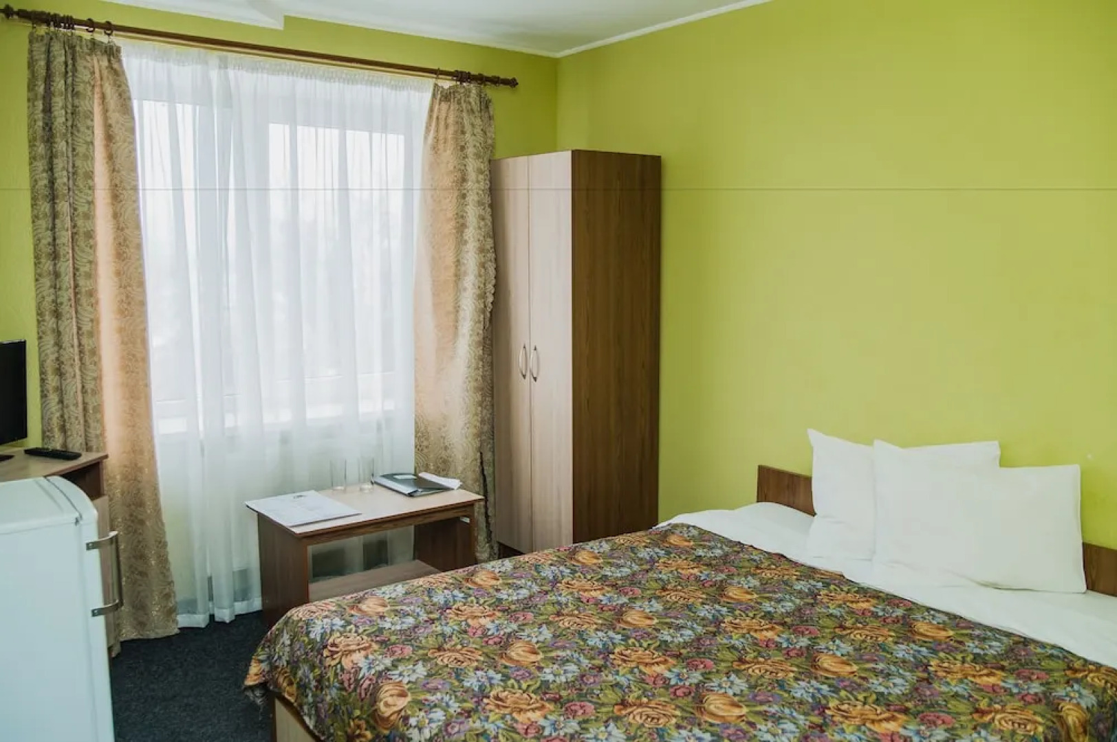 Отель «Явир»