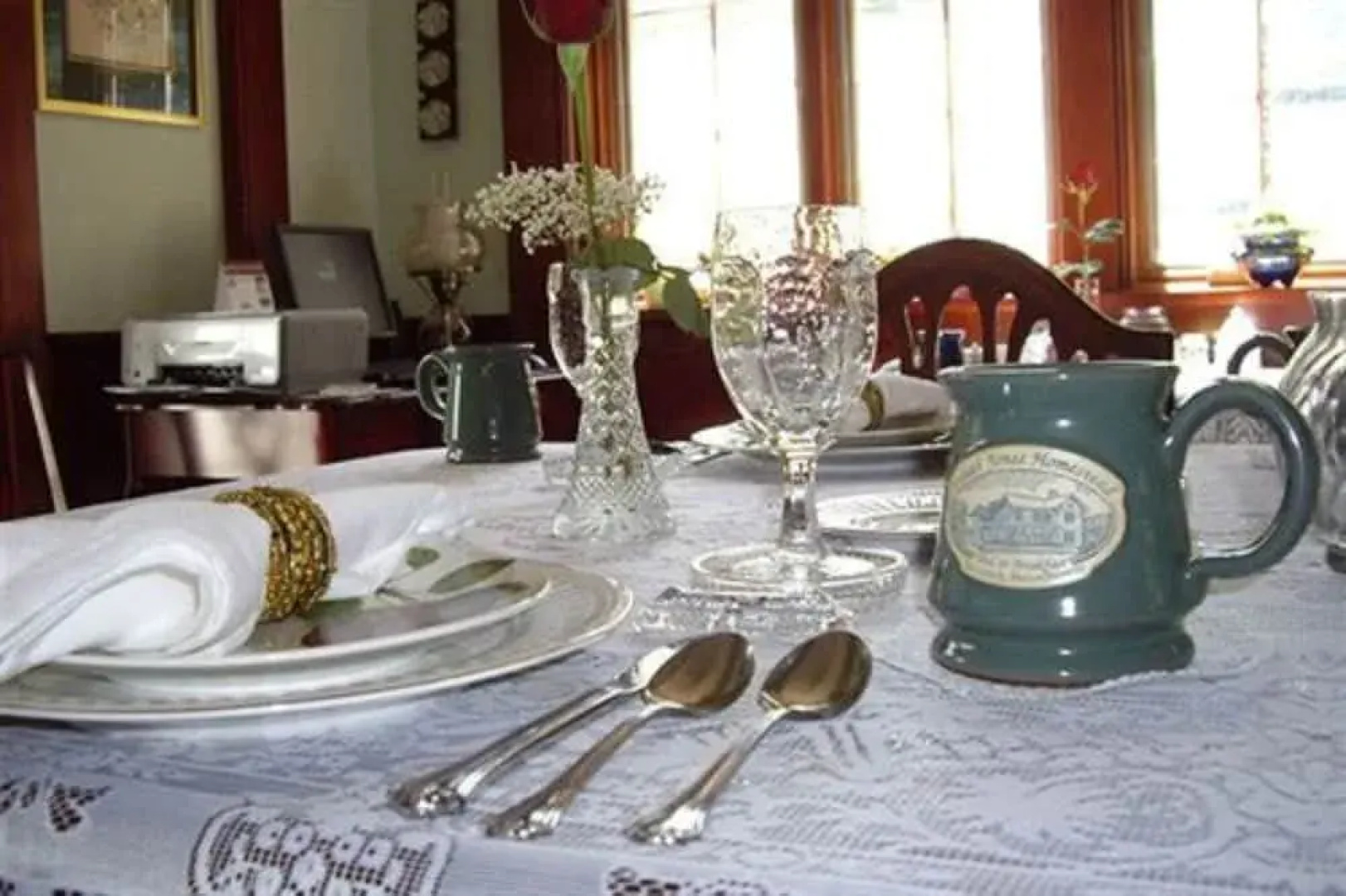 Isaiah Jones Homestead Bed & Breakfast