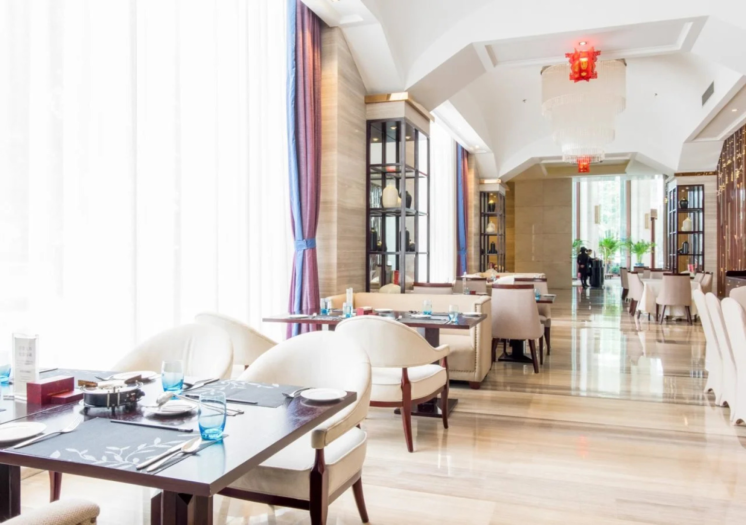 Dayhello International Hotel