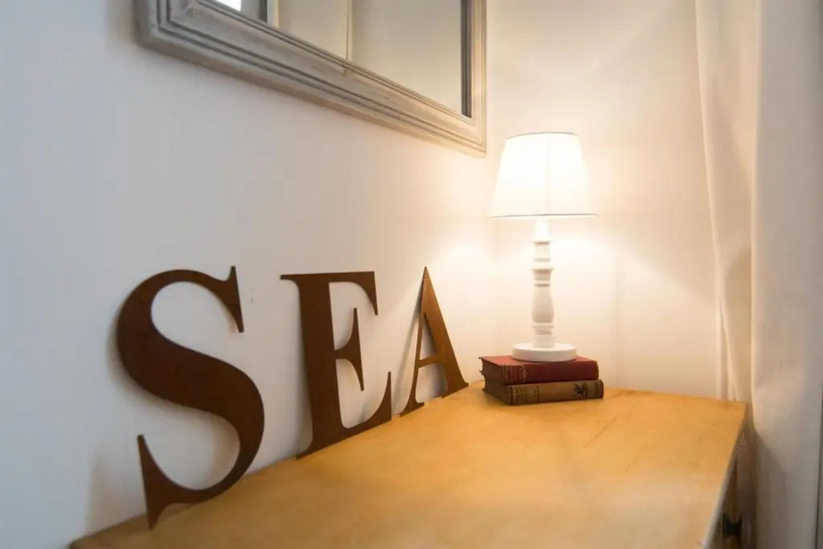 Beach House No1 With Amazing Sea Views And Direct Beach Access