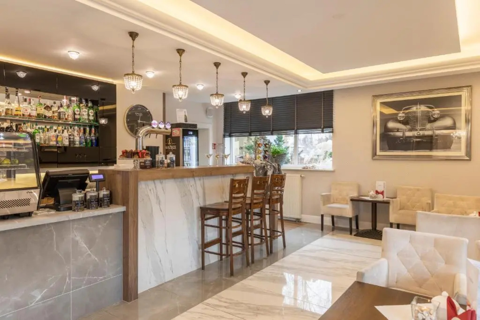 Bursztyn - Bernstein Apartments