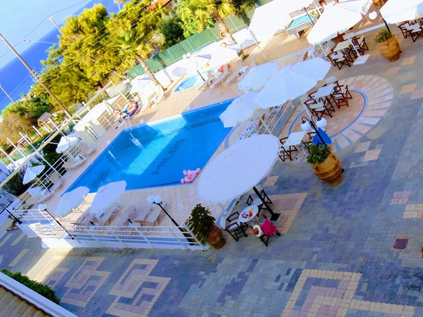 More Crete Anissaras