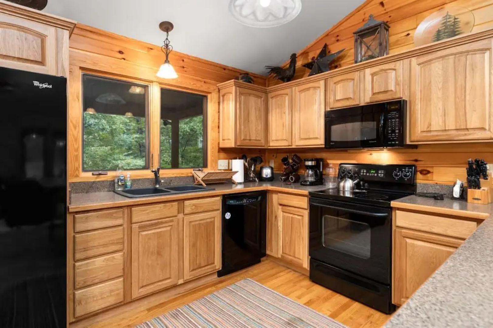 Deer Spring Home at Wintergreen Near to Ski Slopes