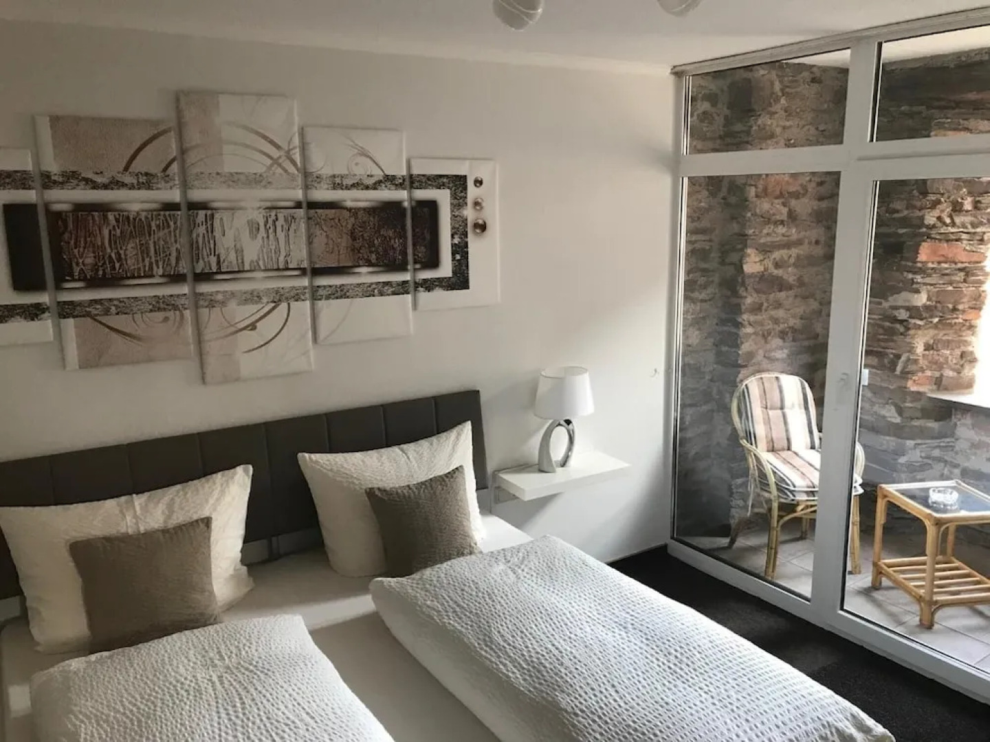 Gast und Weinhof Beim Schneemann