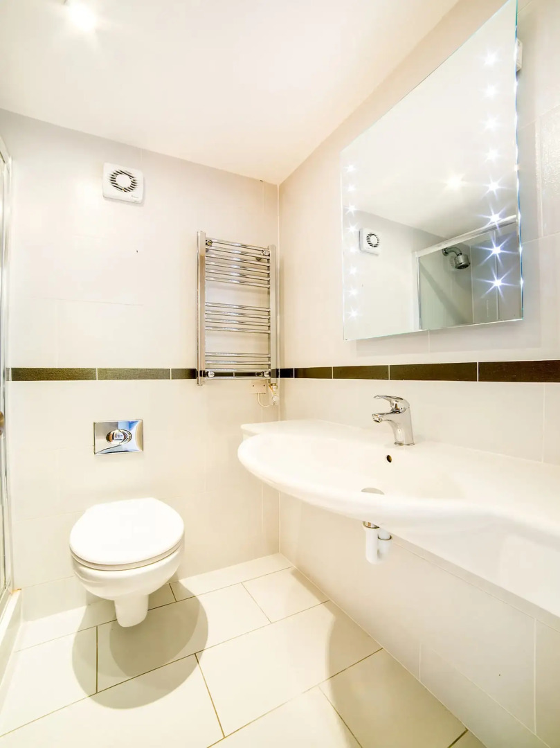 OYO The Chiltern Hotel