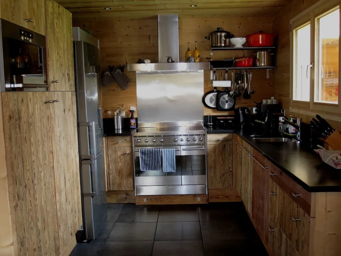 Luxurious Chalet in Le Chinaillon with Sauna