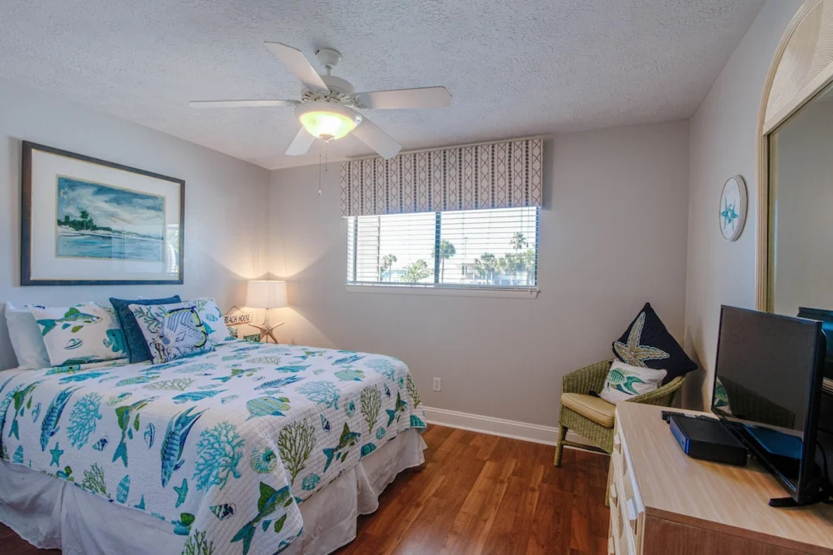 Sandy Toes by Book That Condo