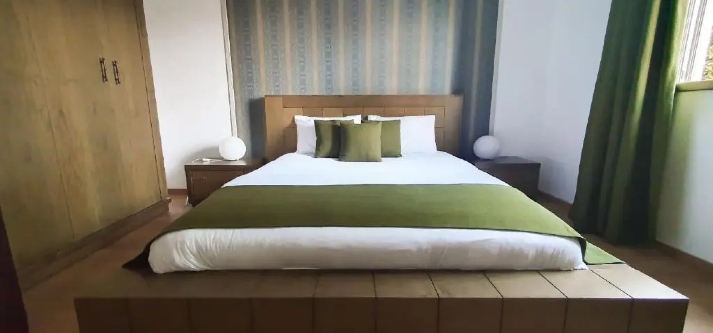 Beautiful Villa - Swimming Pool - 6 Bedrooms #H3