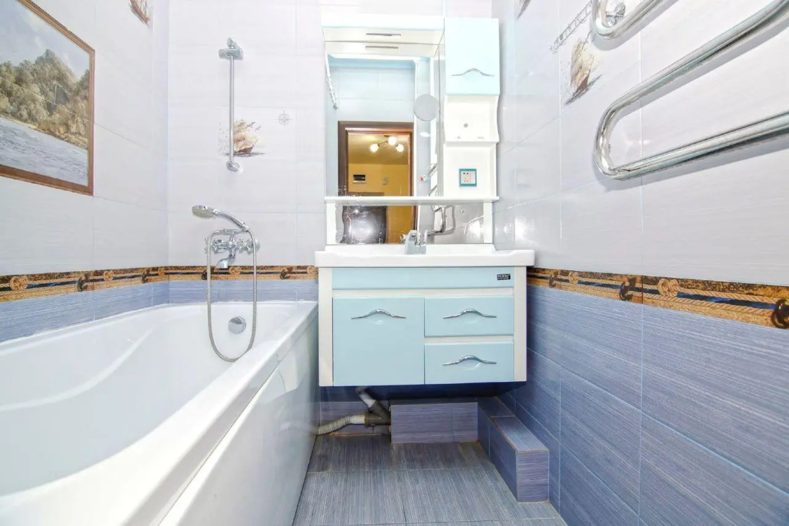 Family Apartments (Фэмили Апартментс) на улице Восточно-Кругликовская 18