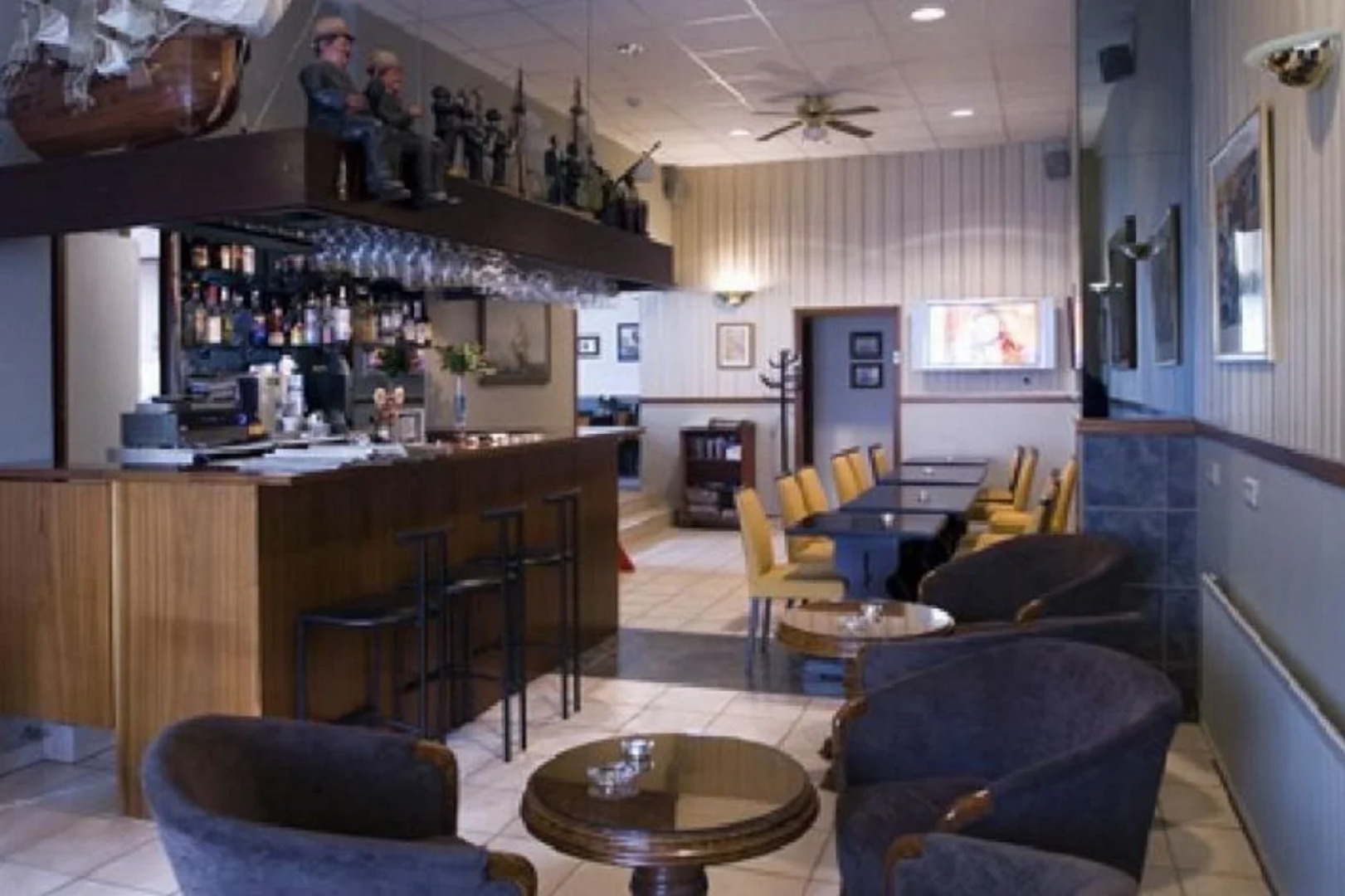 Arctic Comfort Hotel