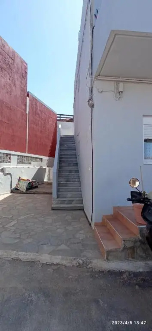 The Twins - Seaside Apartments - 1