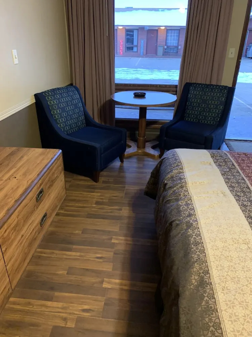 Blue Spruce Motel
