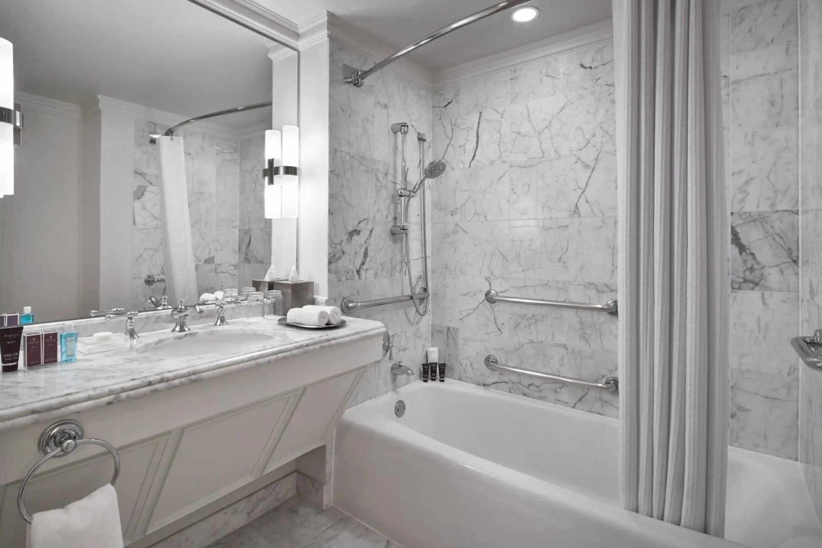 The Ritz-Carlton, Pentagon City